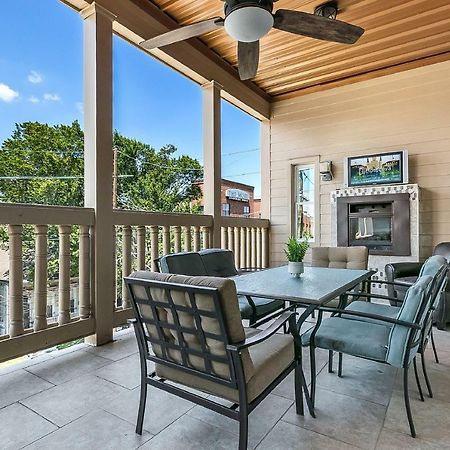 Spacious 4Br Condo On Carondelet Near All Hot Spo New Orleans Exterior photo